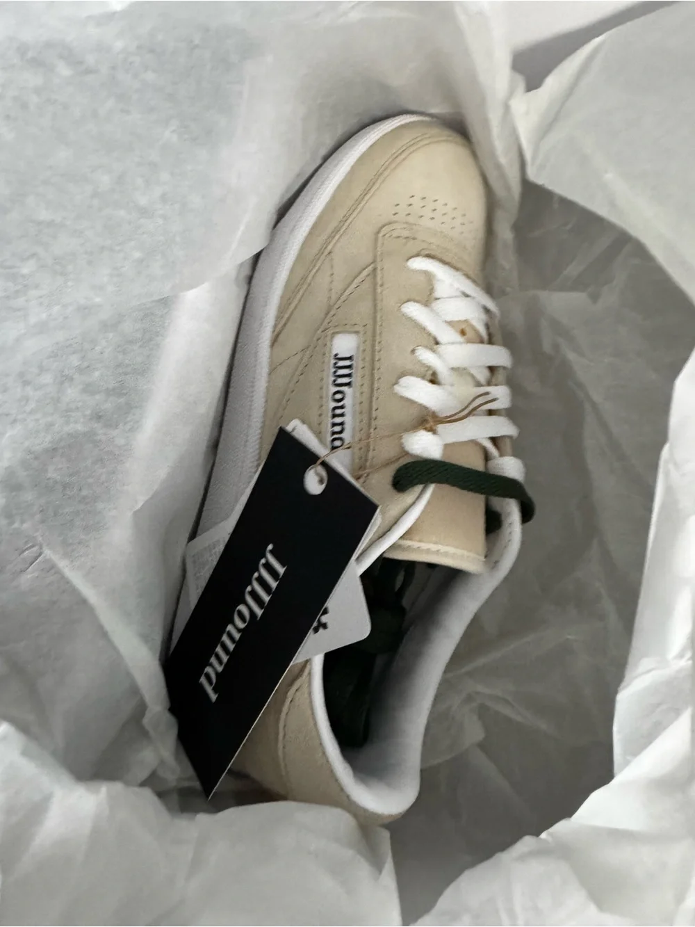 x Reebok JJJJound Beige Suede Classic Sneaker Club C 85 size 6 US